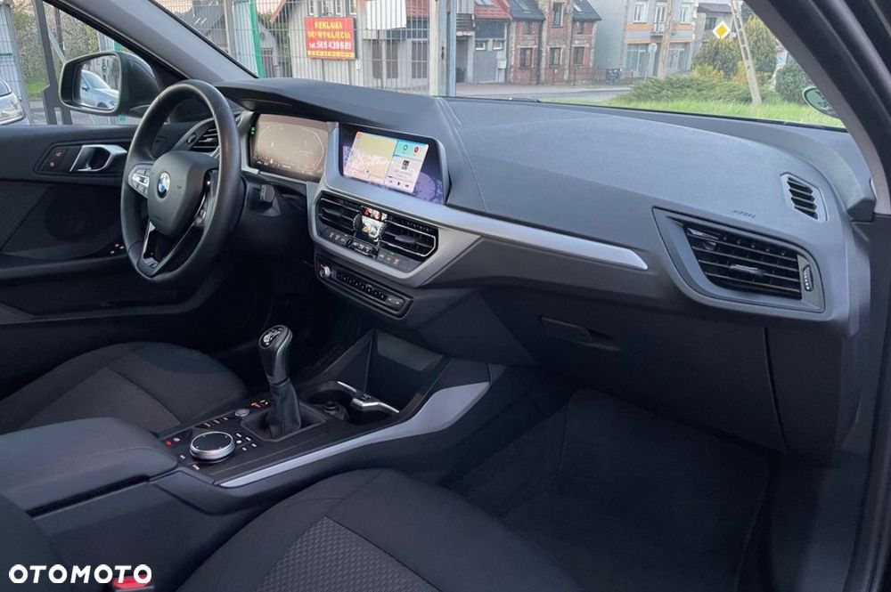 BMW Seria 1 116i Advantage - 22