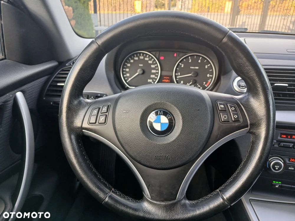 BMW Seria 1 - 19