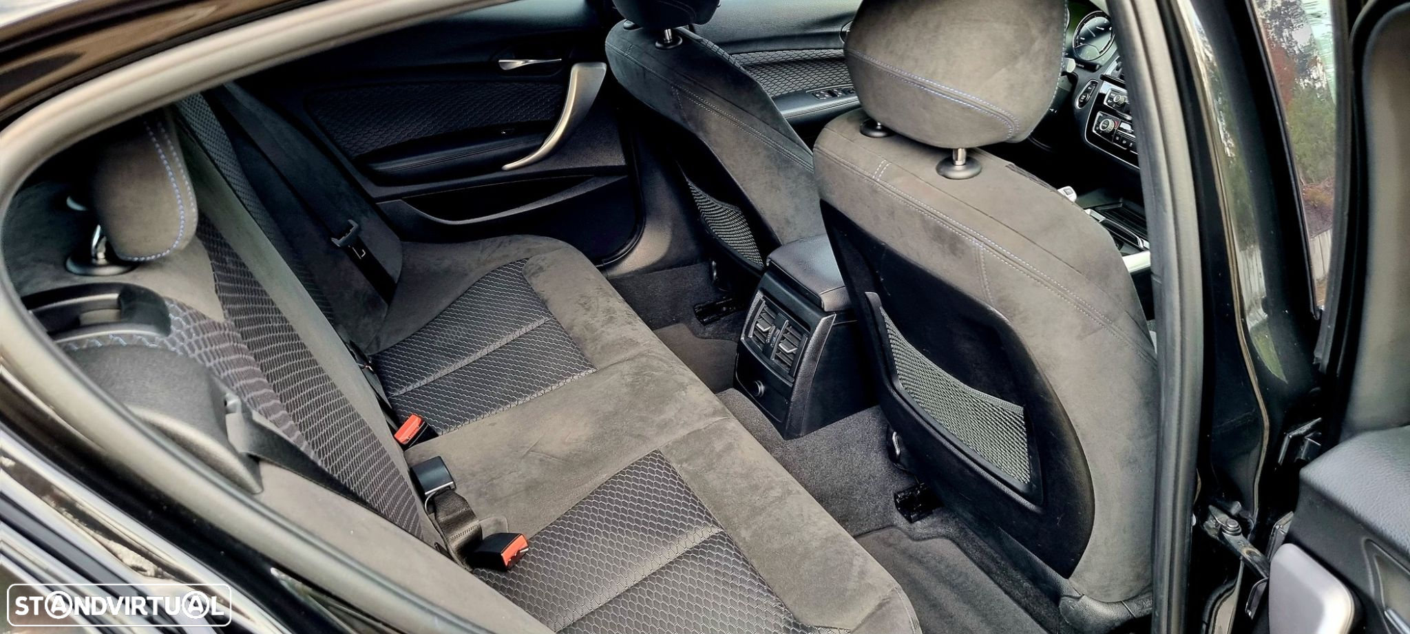 BMW 116 d Pack M Auto - 14