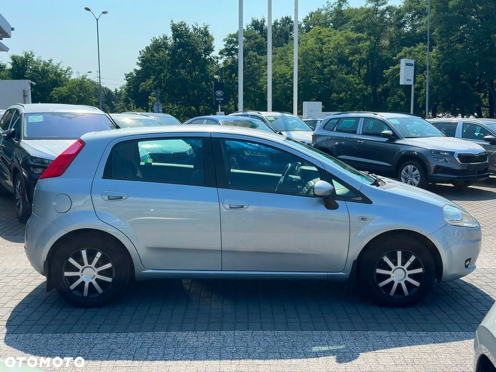Fiat Grande Punto 1.4 8V Dynamic - 4