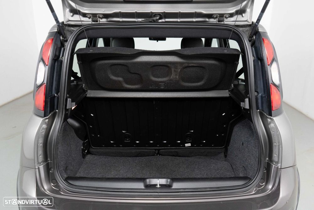 Fiat Panda 1.0 Hybrid Sport - 12
