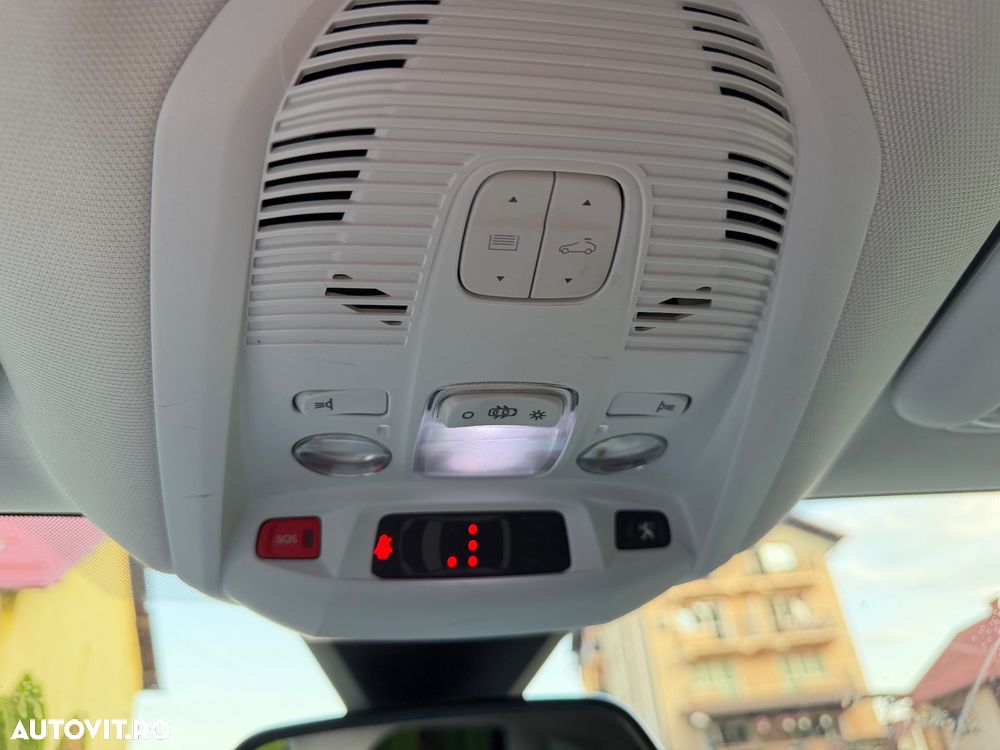 Peugeot 3008 PureTech 130 Stop & Start GPF EAT8 Active - 34