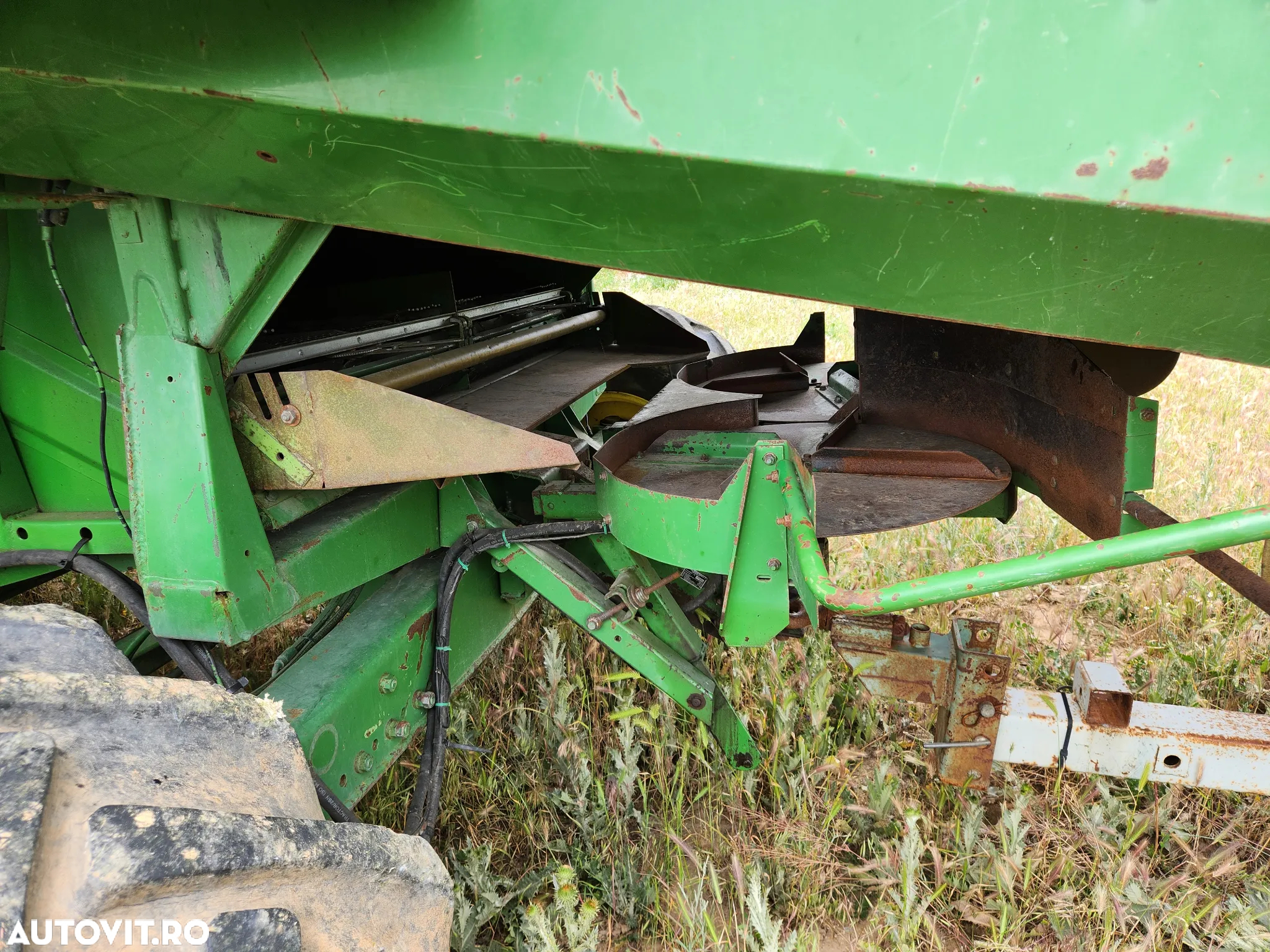 John Deere 2066 - 7