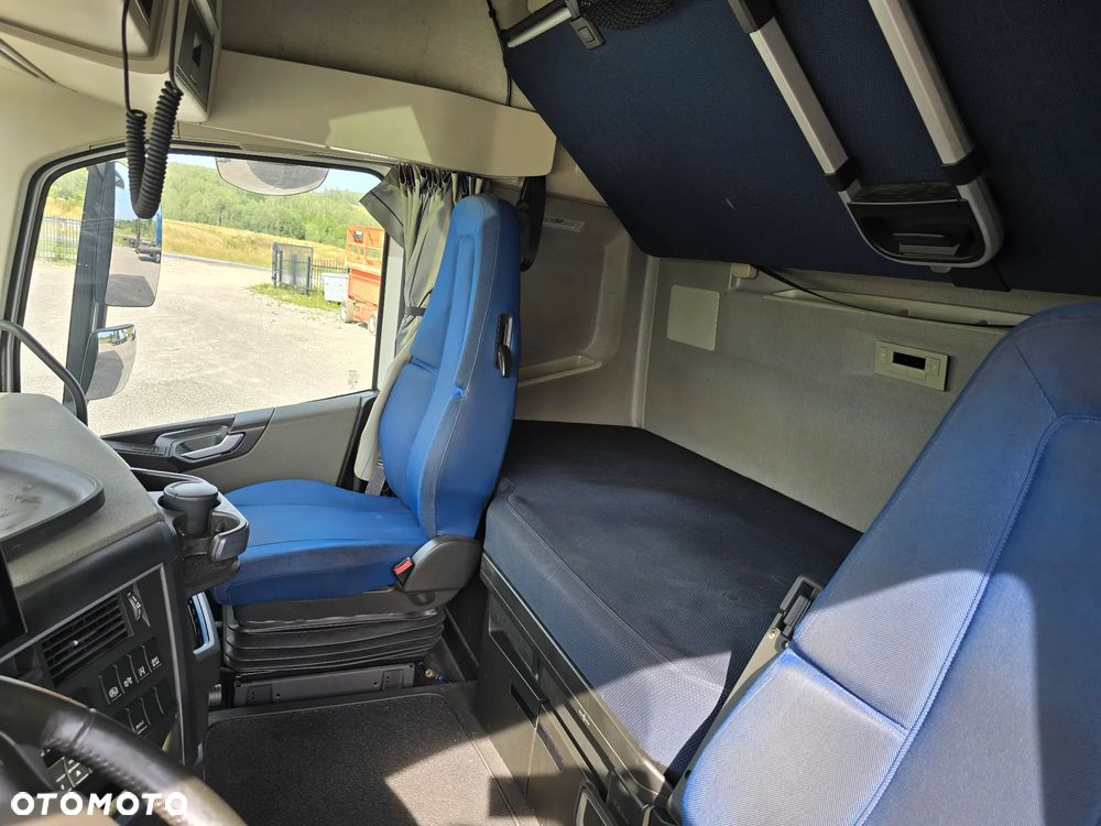 Volvo I-SAVE 460 - 14