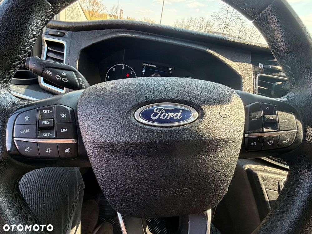 Ford Tourneo Custom 320 L2H1 VA Autm Titanium X - 16