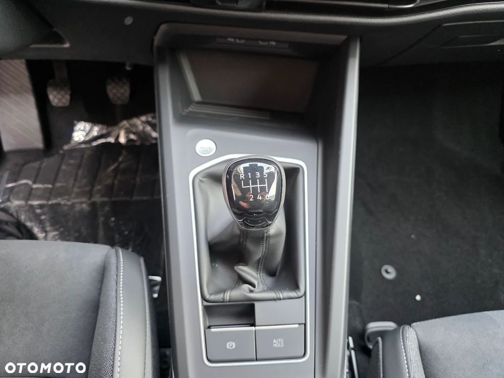 Volkswagen Golf 1.5 TSI Life Plus - 16