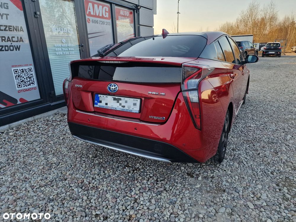 Toyota Prius Hybrid Executive - 9