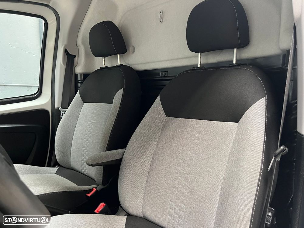 Fiat Fiorino 1.3 M-Jet - 9
