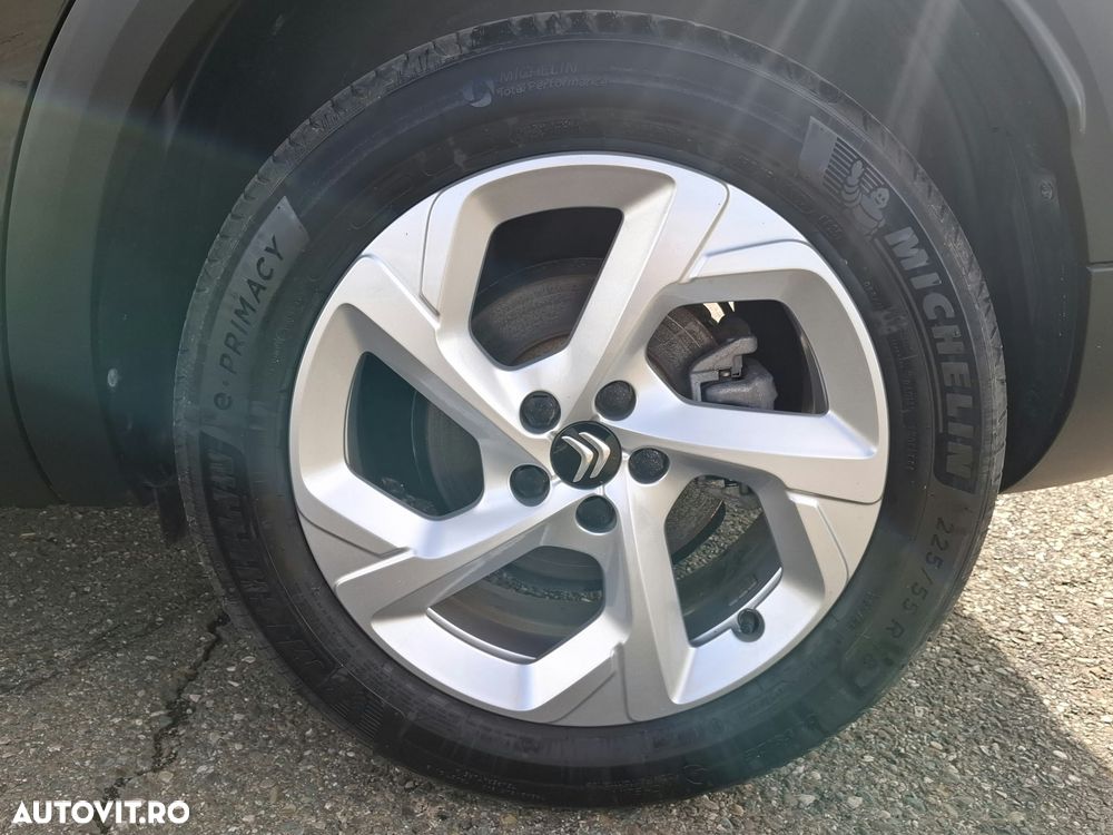 Citroën C5 Aircross 1.2 MHEV 136 eDCT6 PLUS - 31