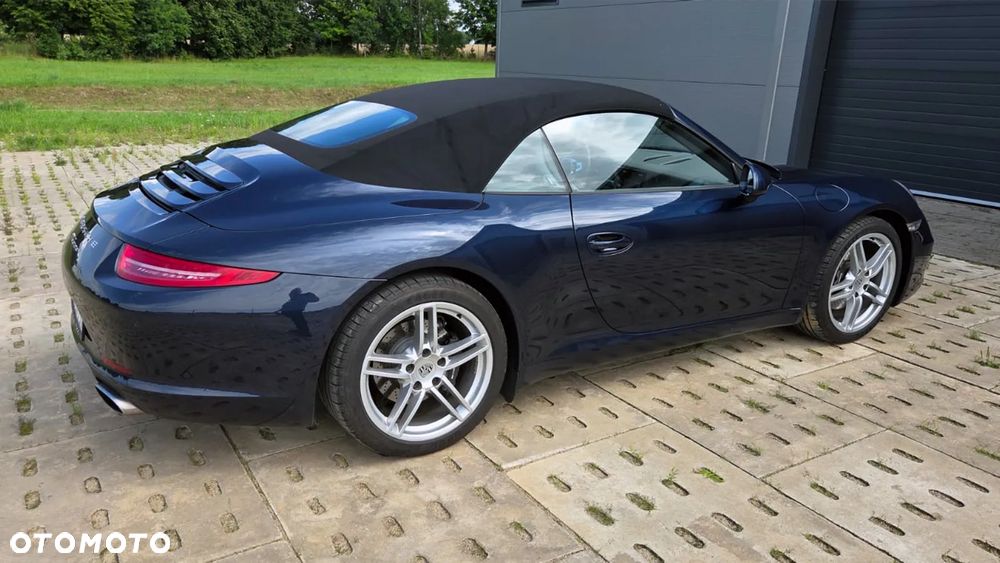 Porsche 911 Carrera PDK Black Edition - 13