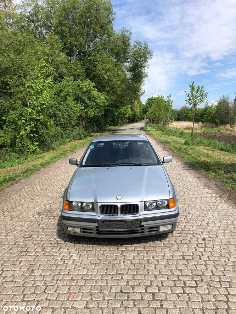 BMW Seria 3 - 6