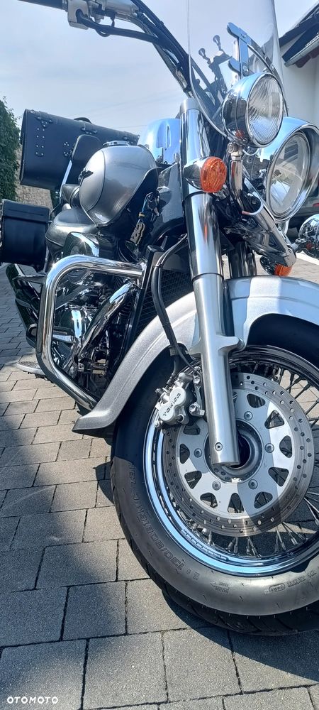 Suzuki VL 800 Volusia - 12