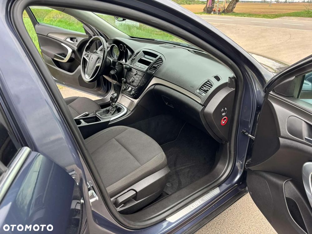 Opel Insignia - 19