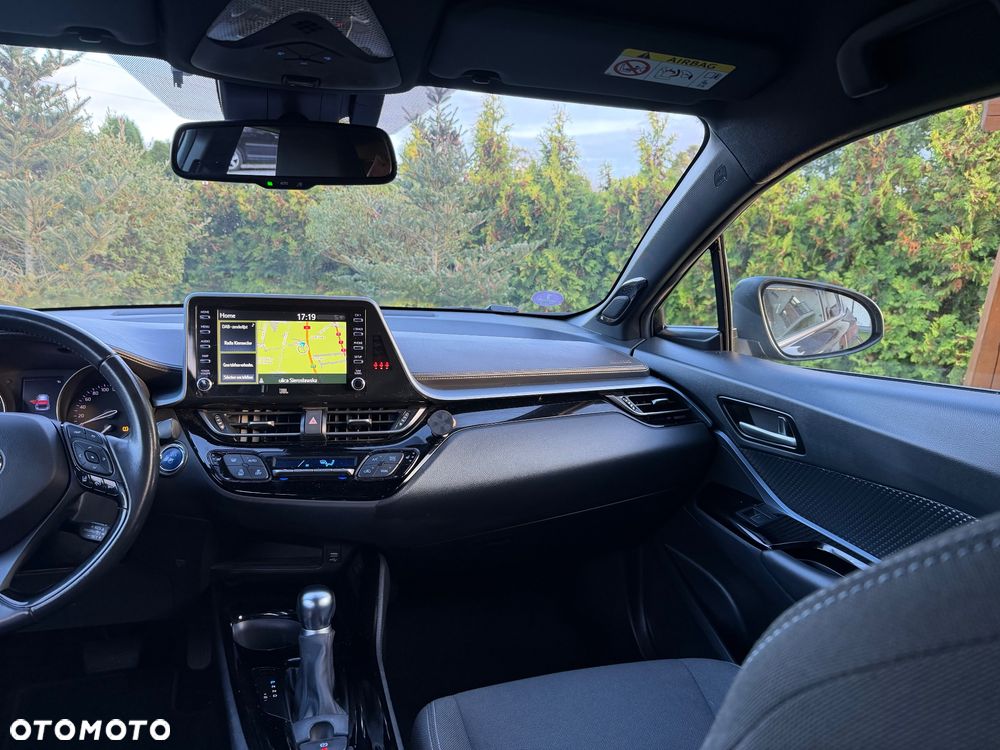Toyota C-HR - 22