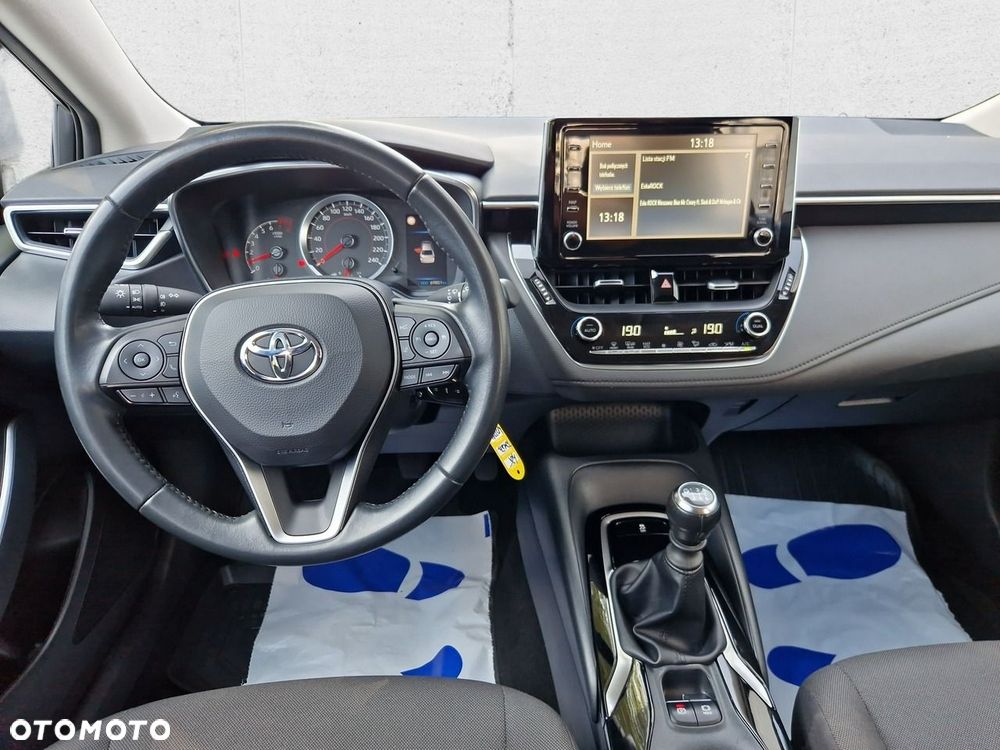 Toyota Corolla - 18