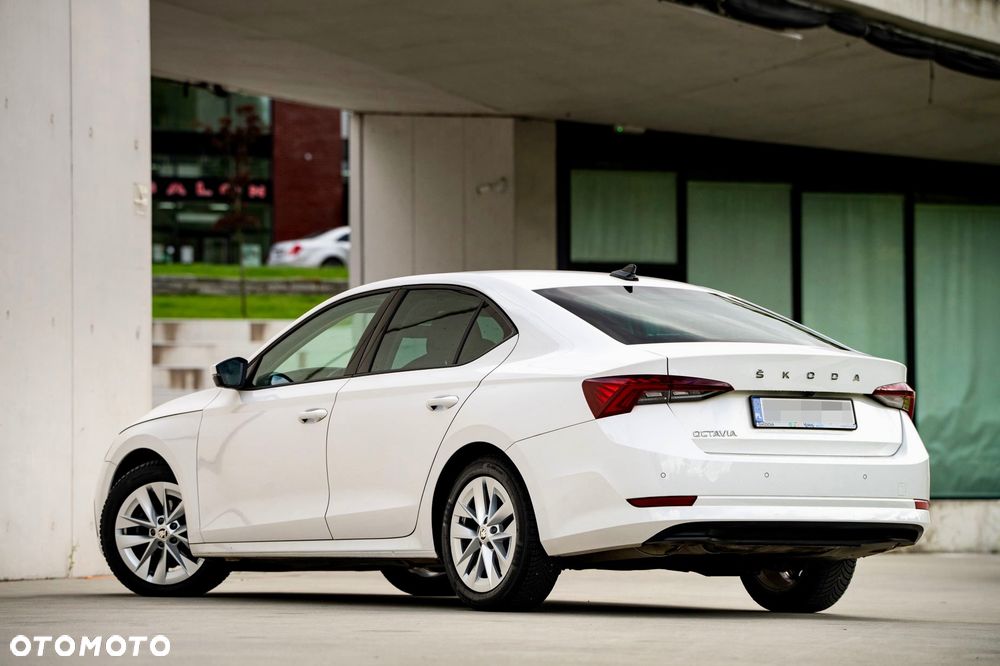 Skoda Octavia 2.0 TDI Style - 4