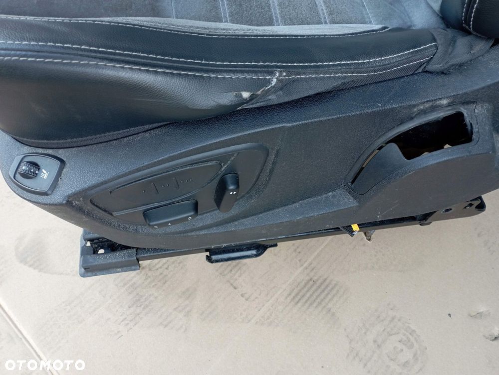 RENAULT LAGUNA III 3 KOMBI FOTELE KOMPLET GRZANE PÓŁSKÓRA EUROPA - 10