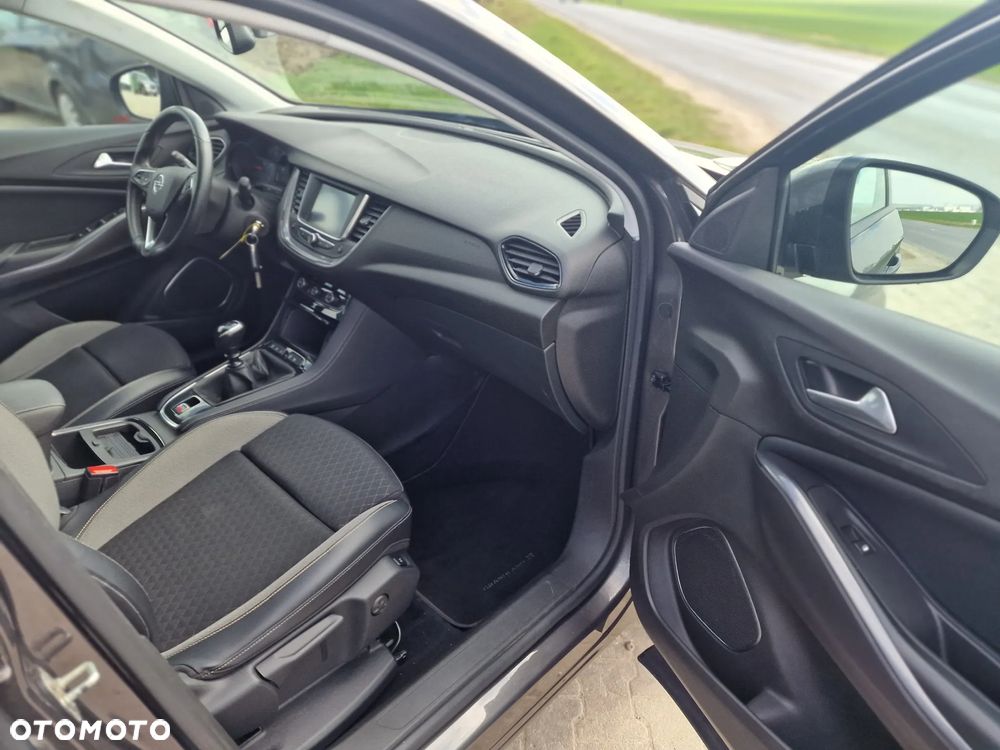 Opel Grandland X 1.2 Start/Stop Design Line - 25