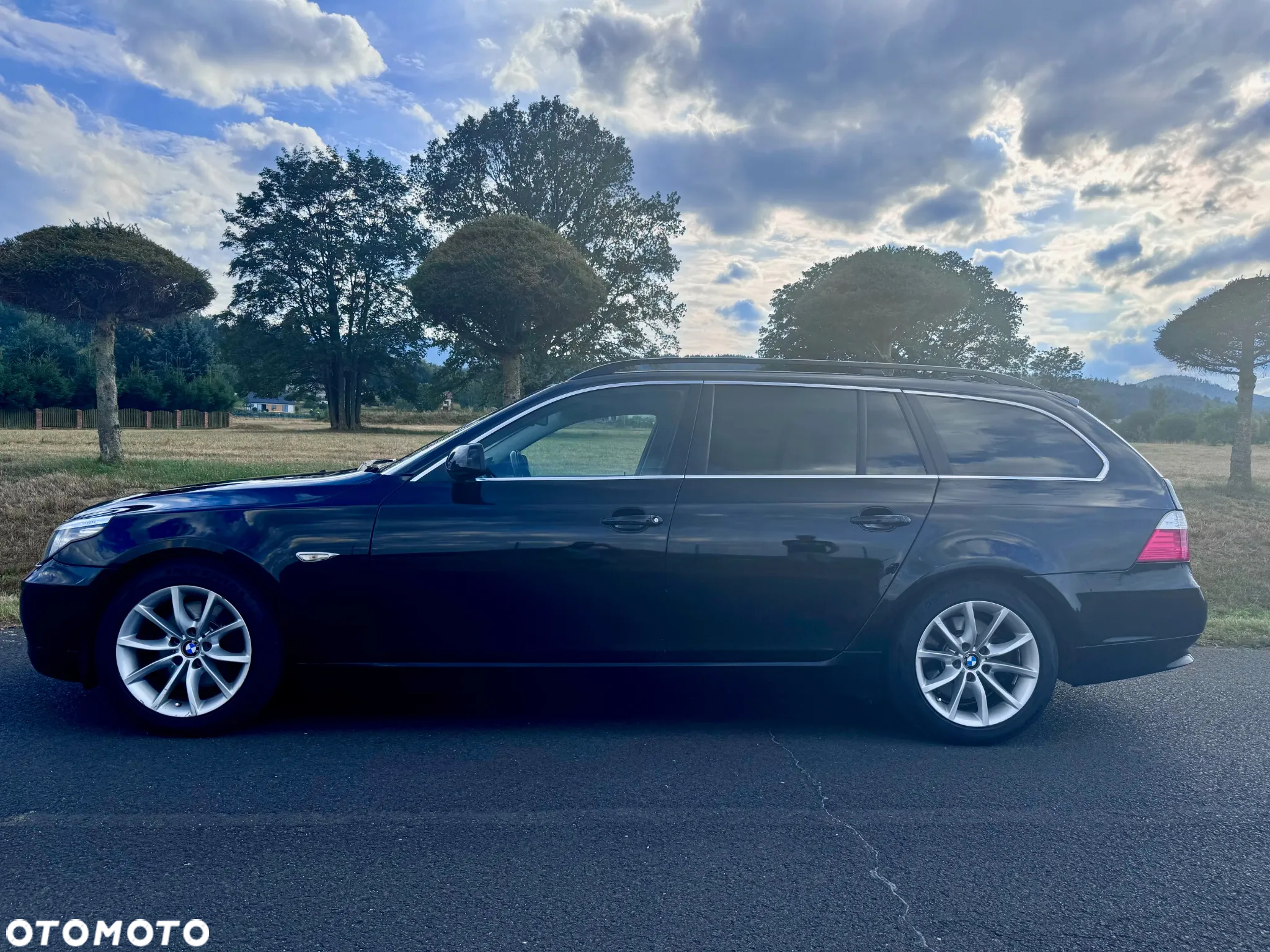 BMW Seria 5 520d Touring - 4