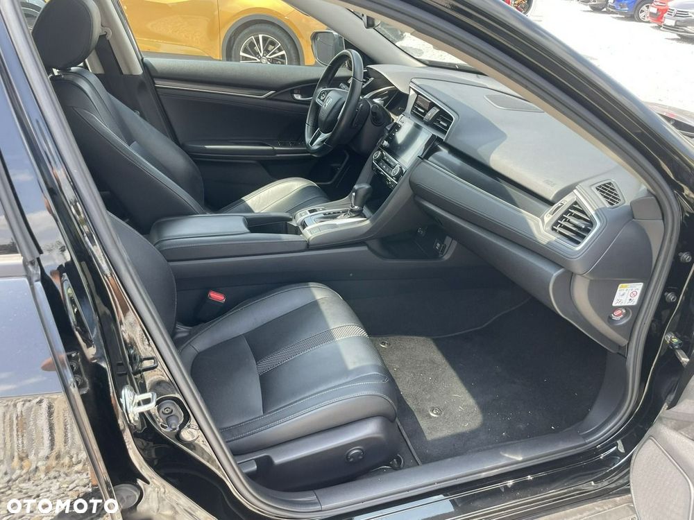 Honda Civic 1.5 i-VTEC Turbo CVT Prestige - 36