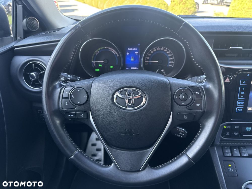 Toyota Auris - 23