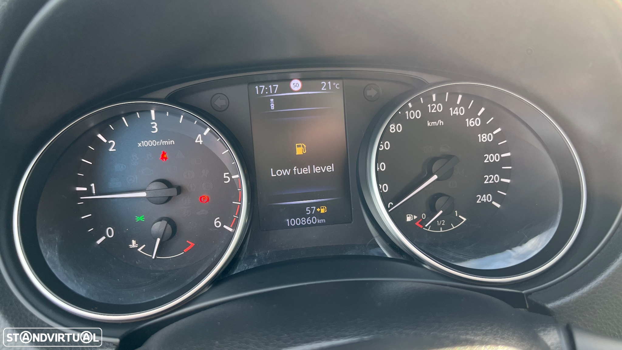 Nissan Qashqai 1.5 dCi N-Connecta Business - 9