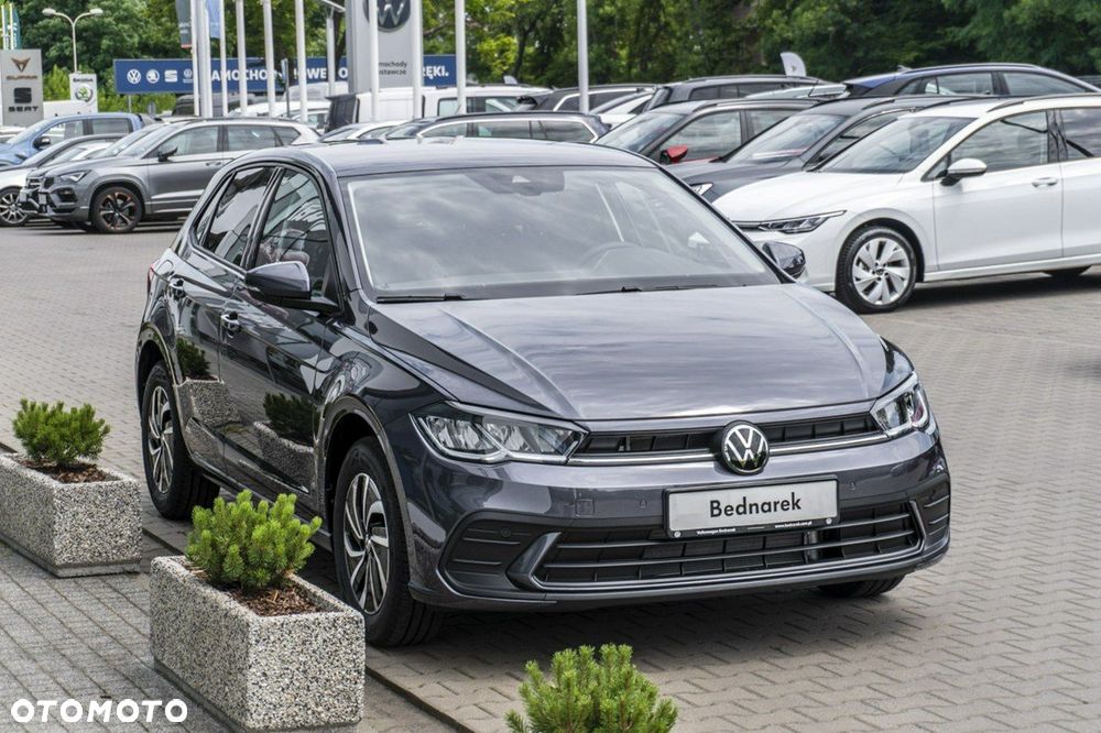 Volkswagen Polo - 4