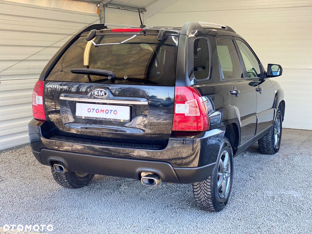 Kia Sportage 2.0 Tour 2WD - 32