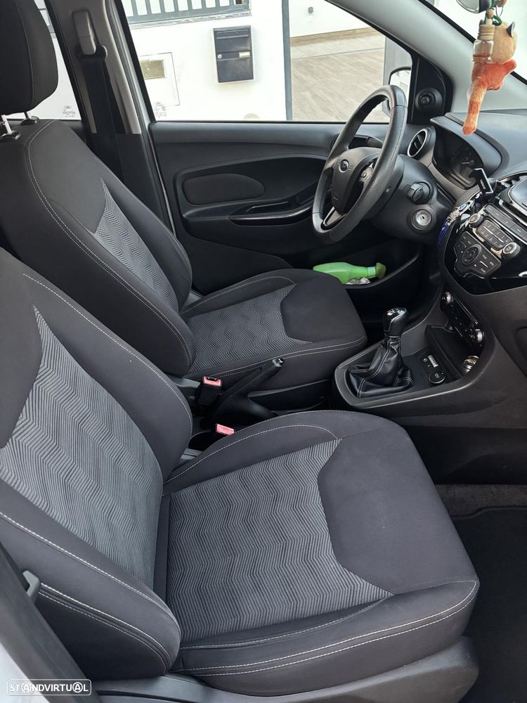 Ford KA+ - 7
