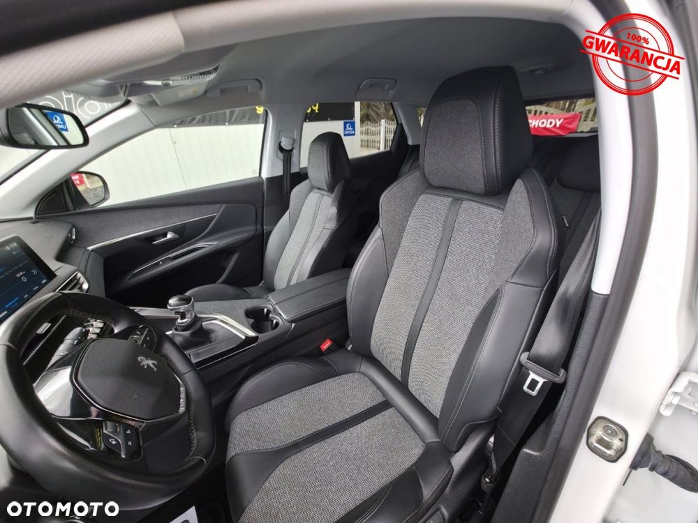 Peugeot 3008 PureTech 130 Stop & Start GPF Allure Pack - 19