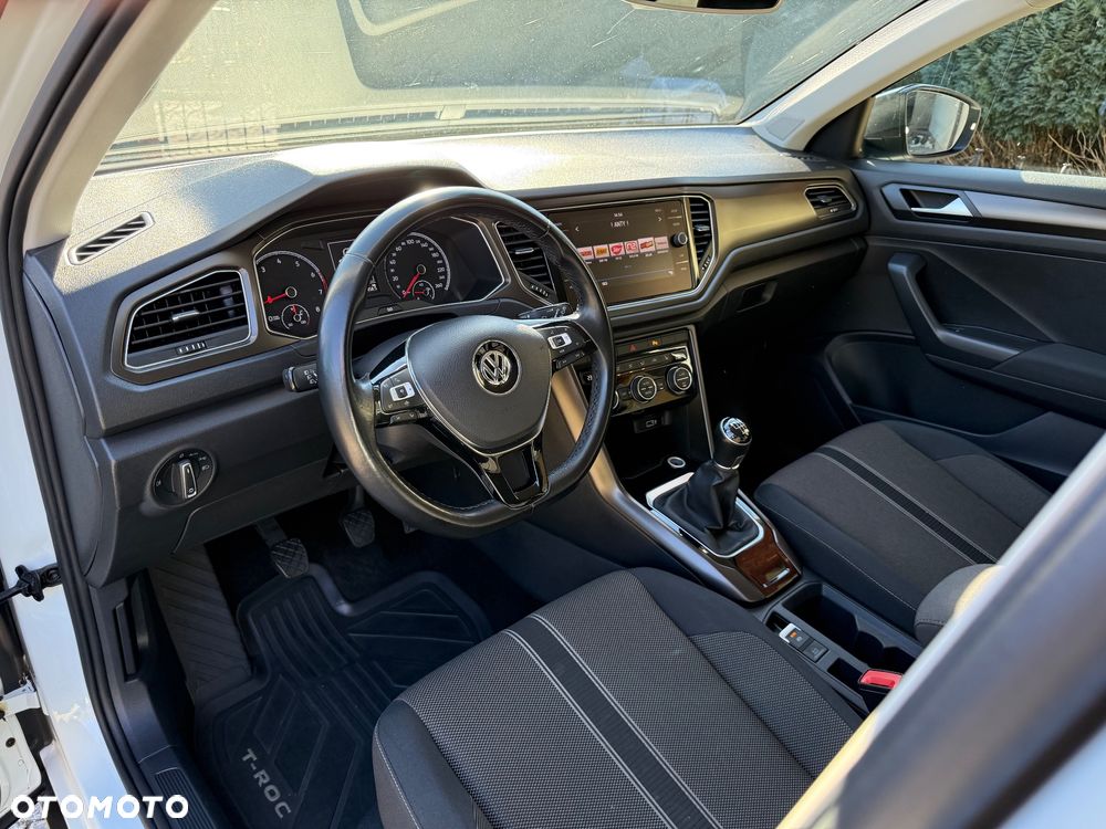 Volkswagen T-Roc 1.0 TSI Premium - 17