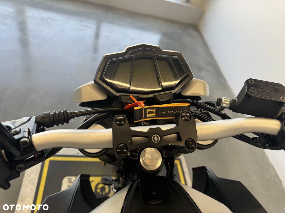 Yamaha MT - 31
