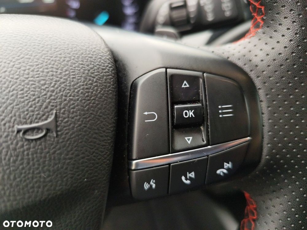 Ford Focus - 23