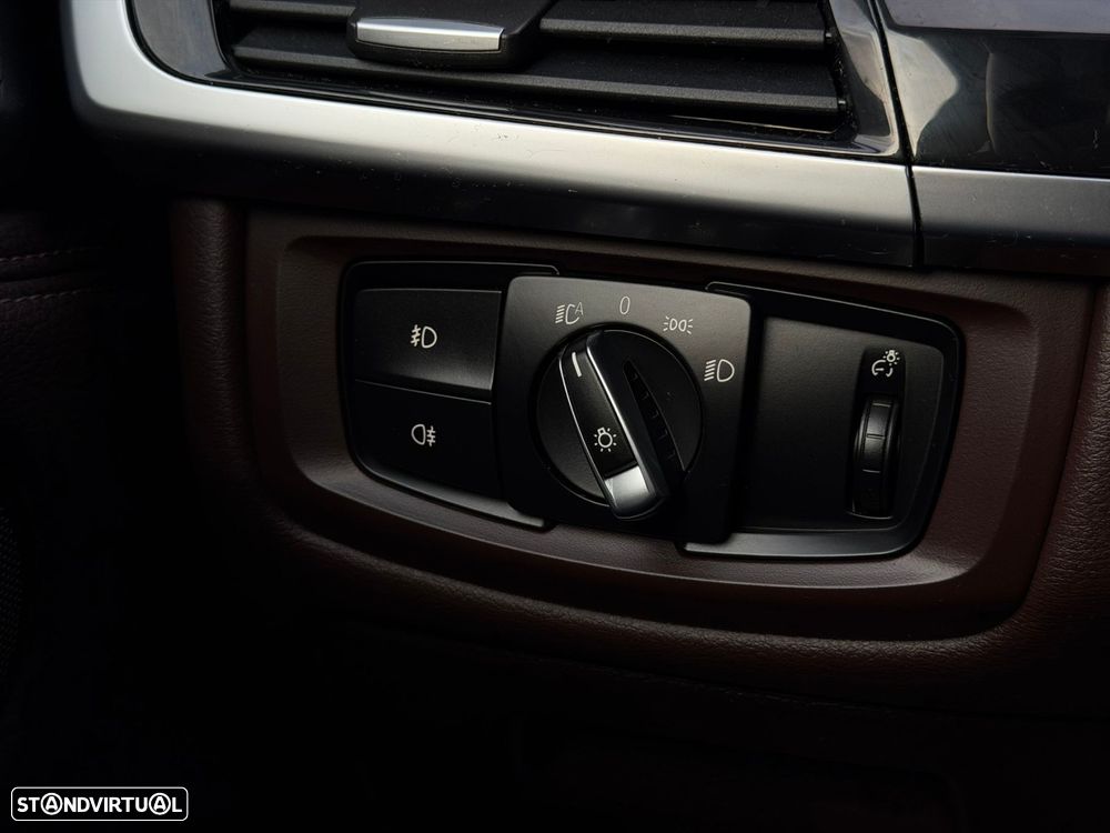 BMW X5 25 d sDrive Pack M - 30