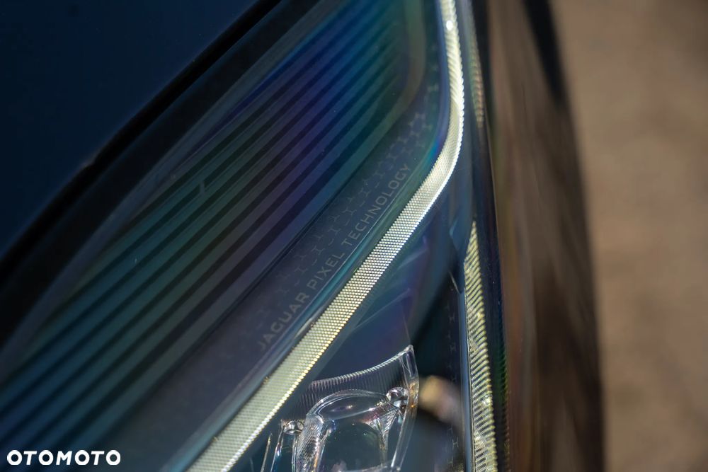 Jaguar E-Pace D200 AWD R-Dynamic SE - 5