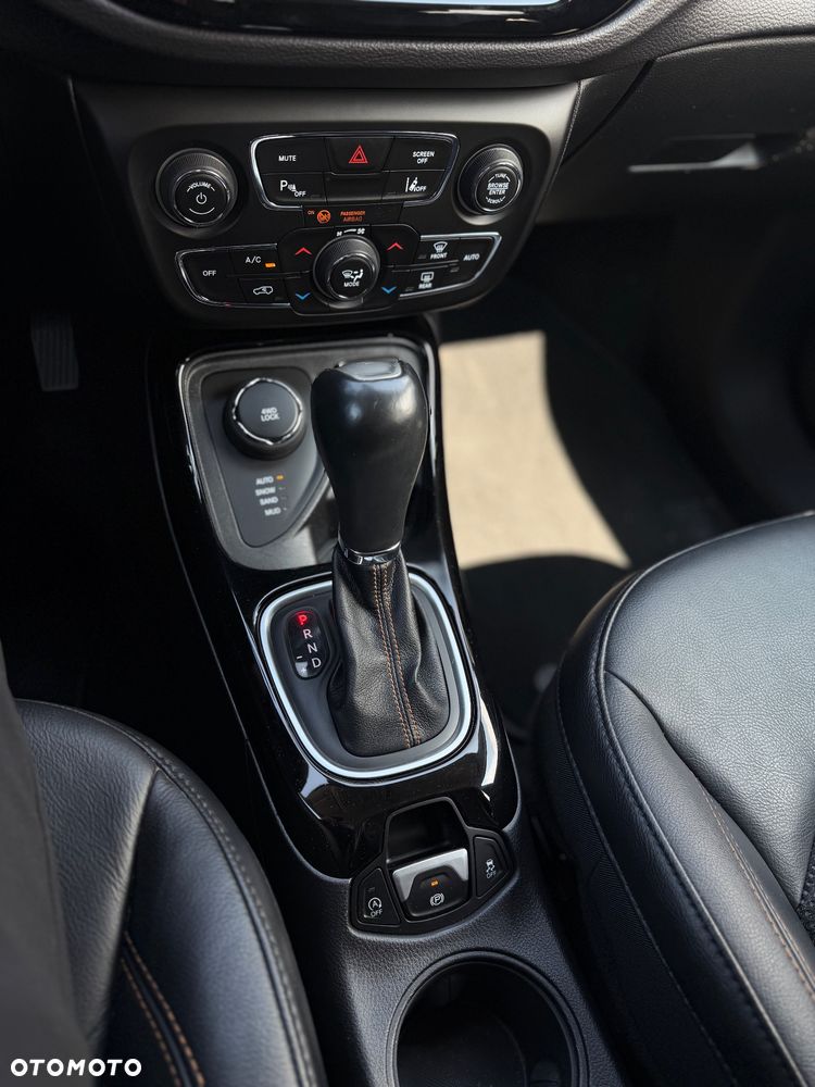 Jeep Compass 2.0 MultiJet Active Drive Automatik Opening Edition - 27