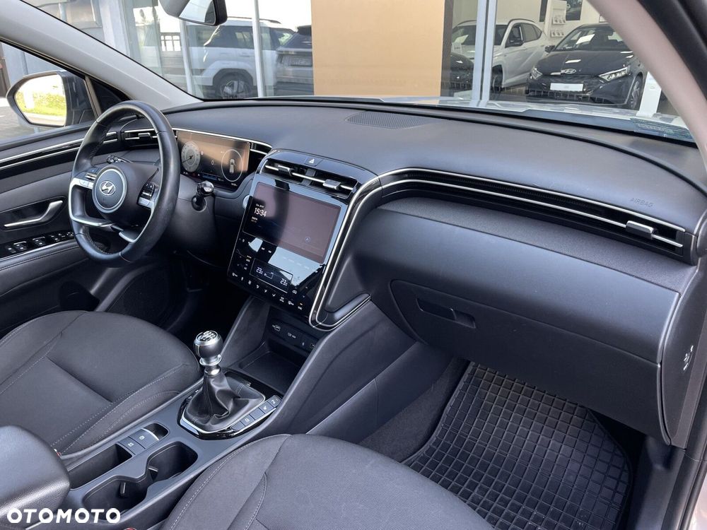 Hyundai Tucson 1.6 T-GDi Executive 2WD - 28