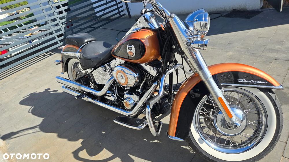 Harley-Davidson Softail Deluxe - 1