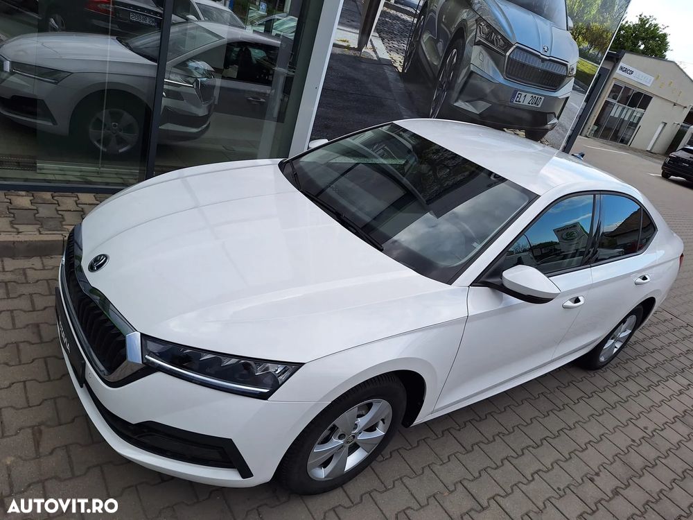 Skoda Octavia 1.5 TSI DSG MHEV Style - 7