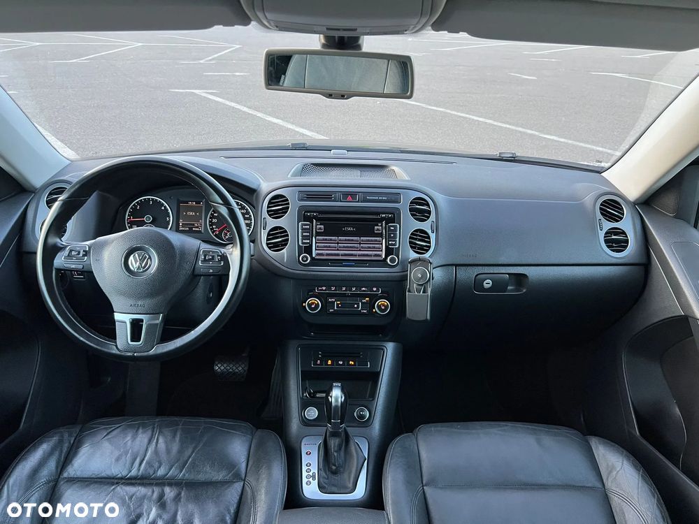Volkswagen Tiguan 2.0 TDI DPF 4Motion BlueMotion Technology DSG Exclusive - 26