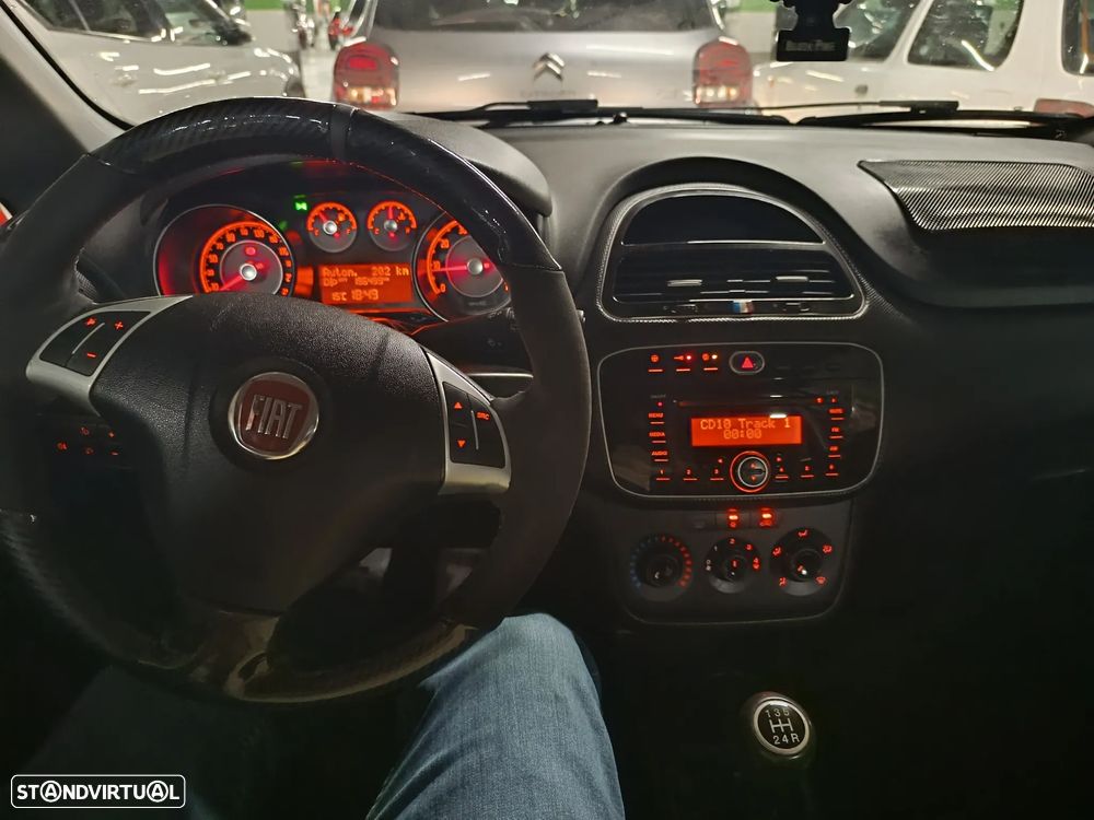 Fiat Punto 1.3 M-Jet Easy S&S - 3