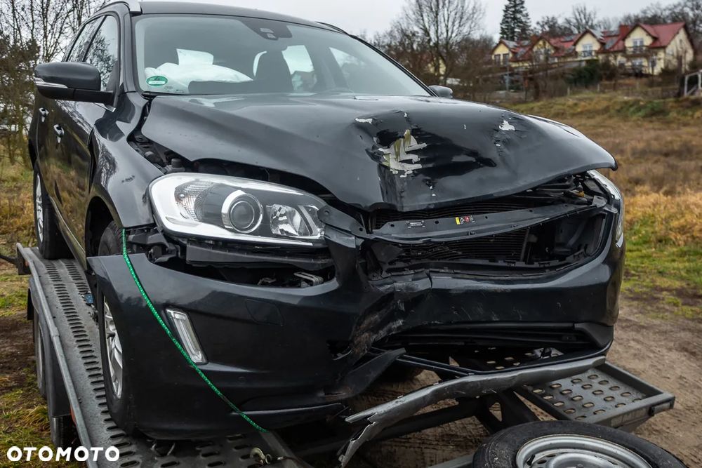 Volvo XC 60 D3 Geartronic Momentum - 9