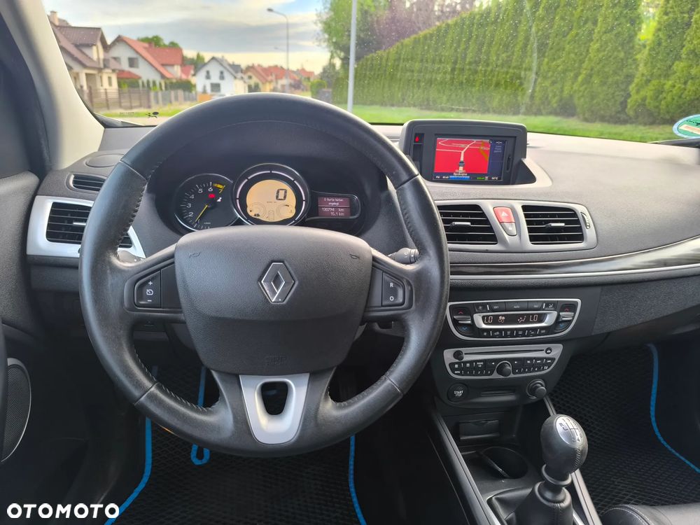 Renault Megane TCe 130 Dynamique - 26