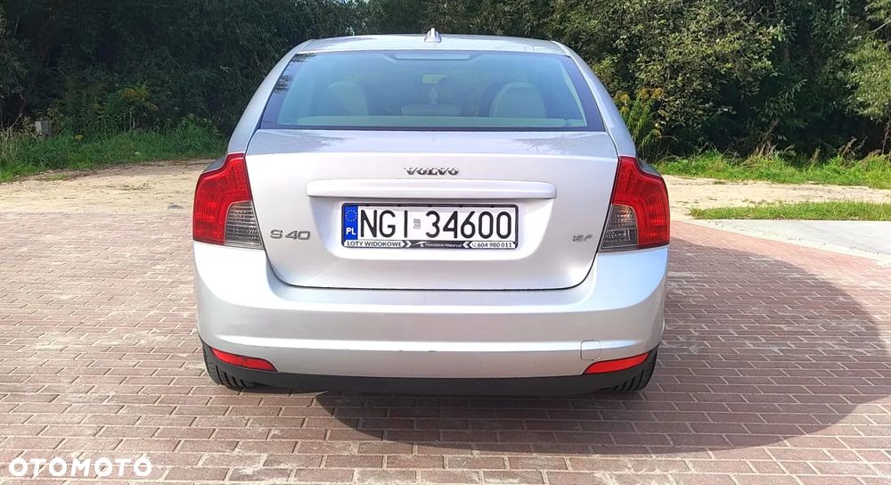 Volvo S40 1.8 - 8