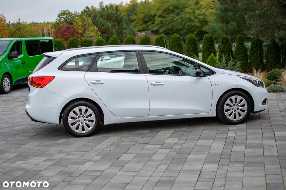 Kia Ceed - 20