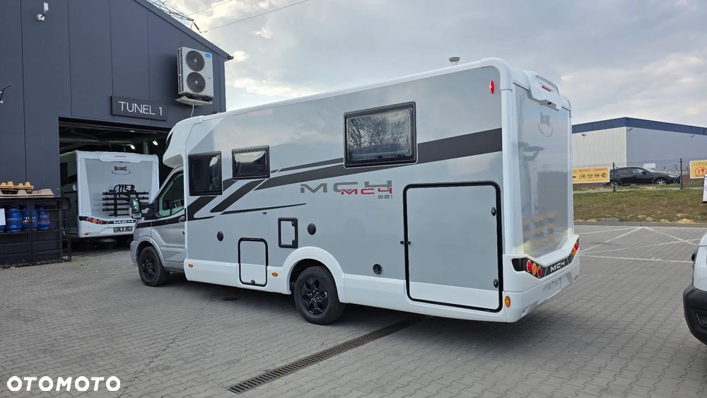 McLOUIS MC4 381 - 32