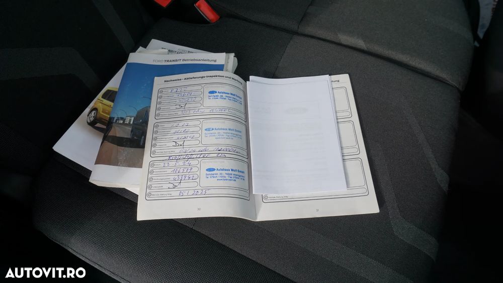 Ford Transit Connect - 25