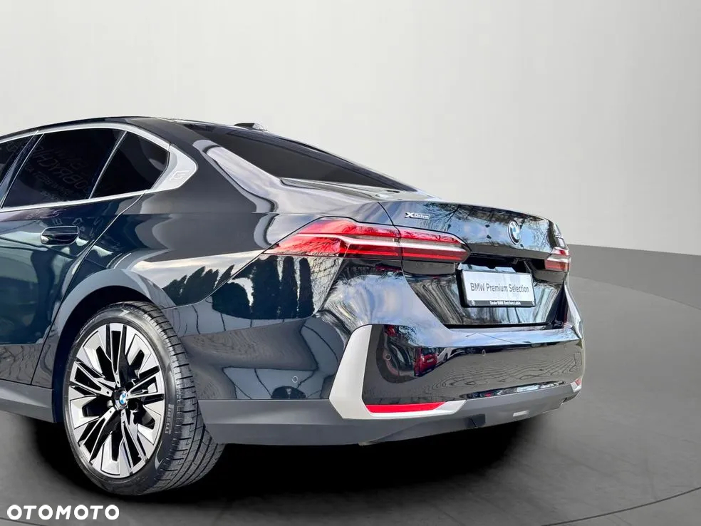 BMW Seria 5 - 11