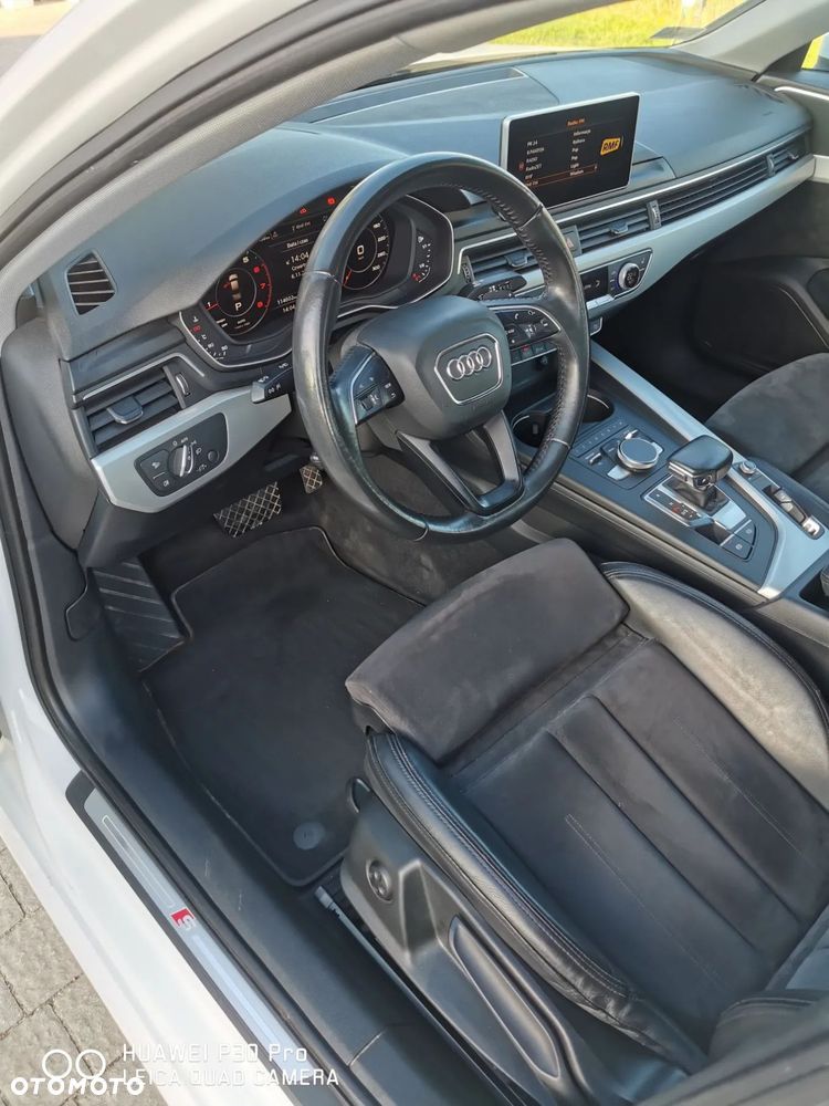 Audi A4 Limousine - 14
