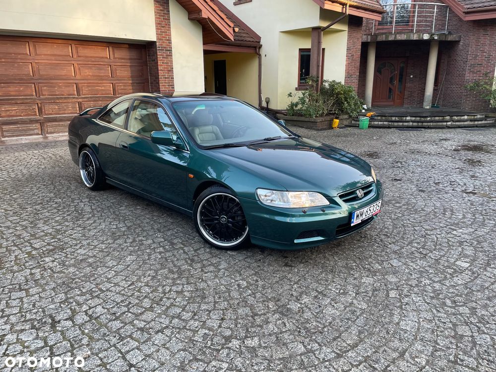 Honda Accord 3.0i ES - 7